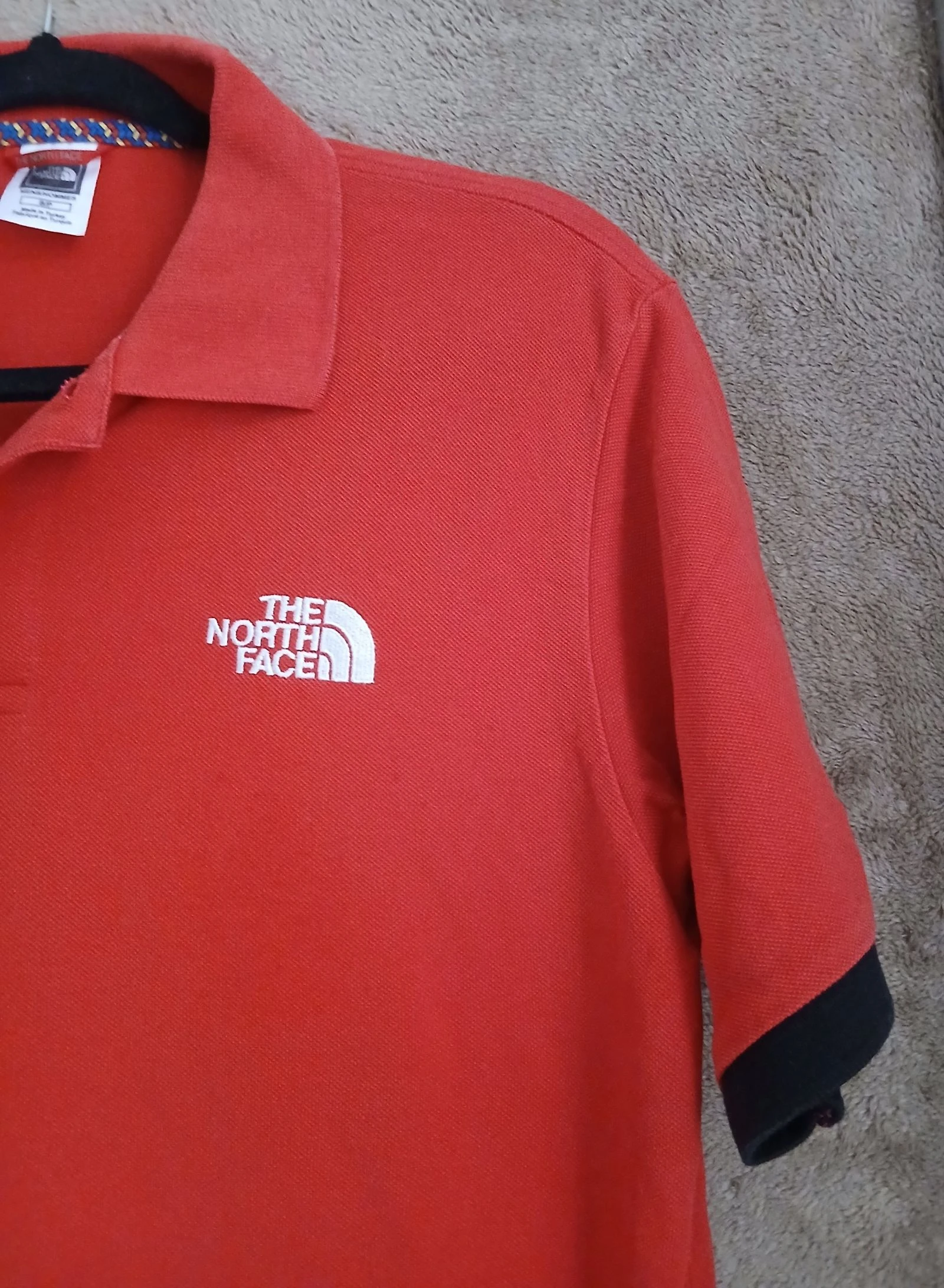 Polo rojo The North Face – Talla S – Excelente estado – photo 2